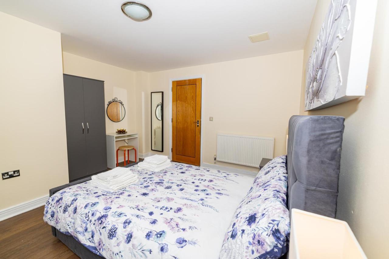 Nice Room Close To City231 Лондон Экстерьер фото